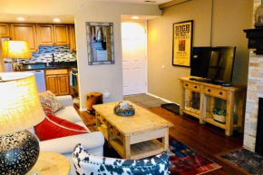 1br Park City Condo Close to Everything!